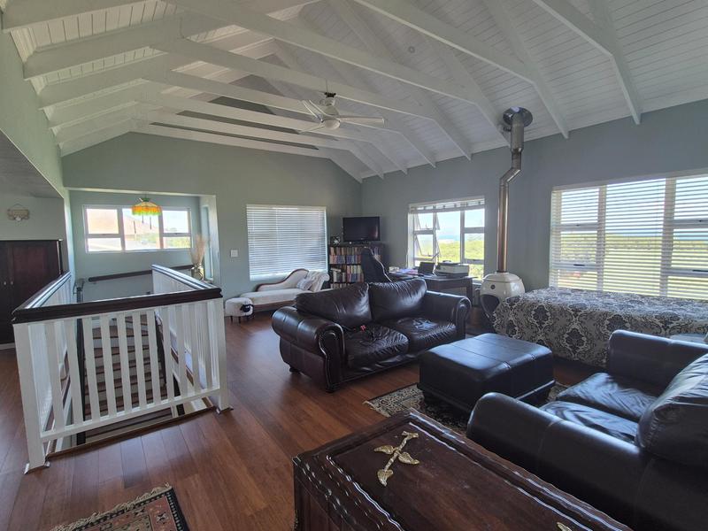 4 Bedroom Property for Sale in Kleinbaai Western Cape